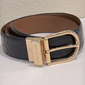 Michael Kors Reversible Croc-Embossed Black Brown Belt (size medium)